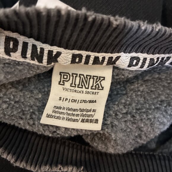 PINK Victoria Secret Womens S Black Crew Neck Pullover Sweatshirt Logo Dog - Picture 1 of 1